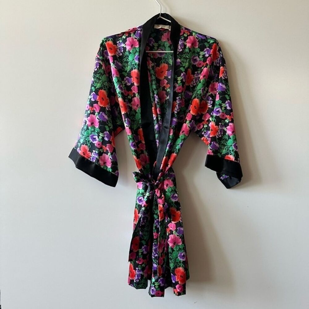 Vintage Victoria’s Secret Gold Label Floral Robe size Medium